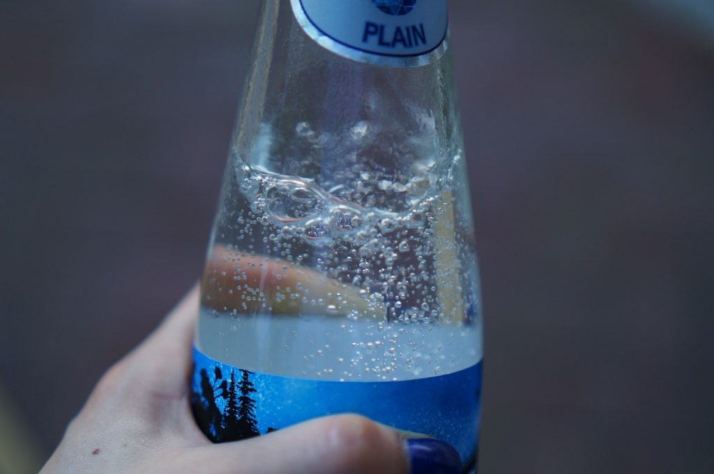 炭酸水＿ペットボトル