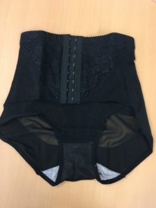 話題沸騰中のメディレギンス！履いただけなのに太もも&ふくらはぎが痩せる！？効果や口コミはマジなのか調査してみた